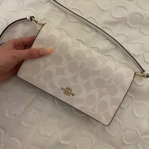 Coach crossbody clutch bag